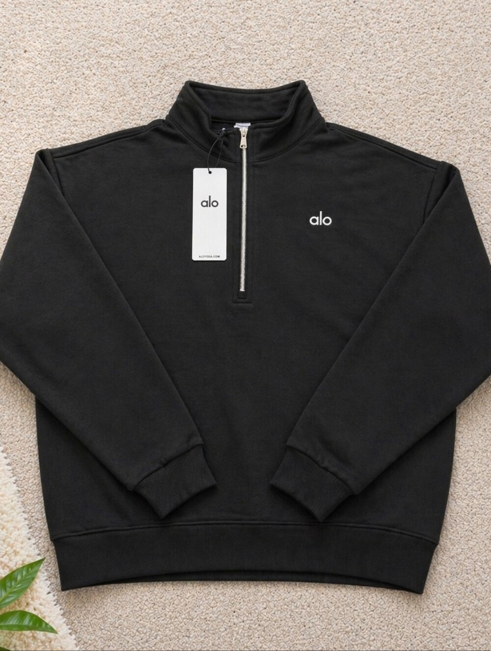 ALO Yoga Black Quarter-Zip Pullover Sweatshirt
